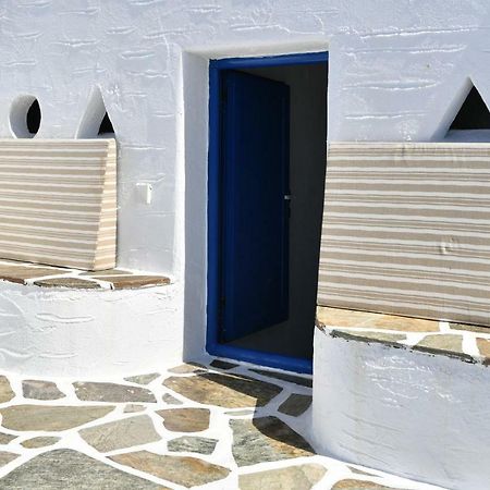 Santa Flora 3 Bedroom House A ParikiaaS Edge Parikia  Exterior photo