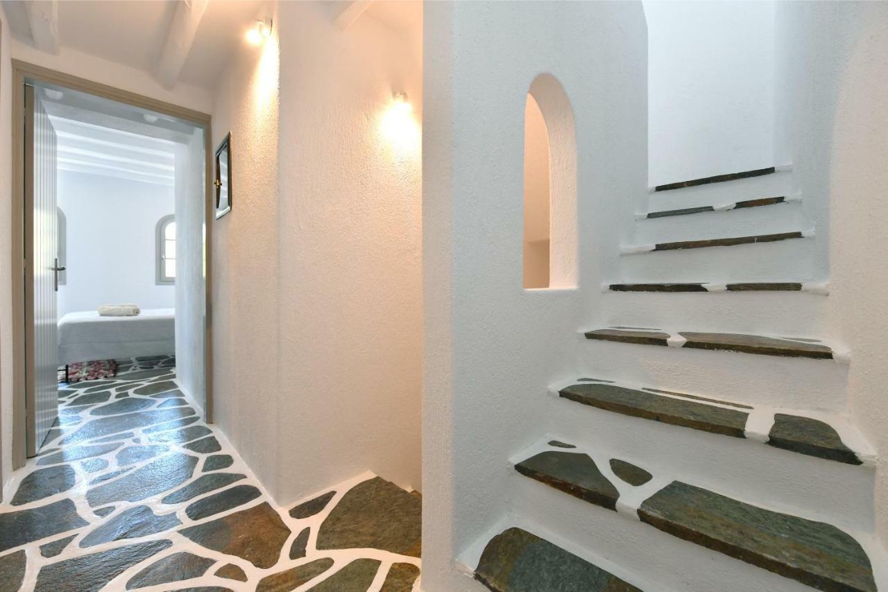 Santa Flora 3 Bedroom House A ParikiaaS Edge Parikia  Exterior photo